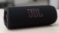 Parlante JBL Flip 6 portátil con bluetooth